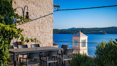Šibenik, oude stad - een historisch paleis uit de 12e eeuw