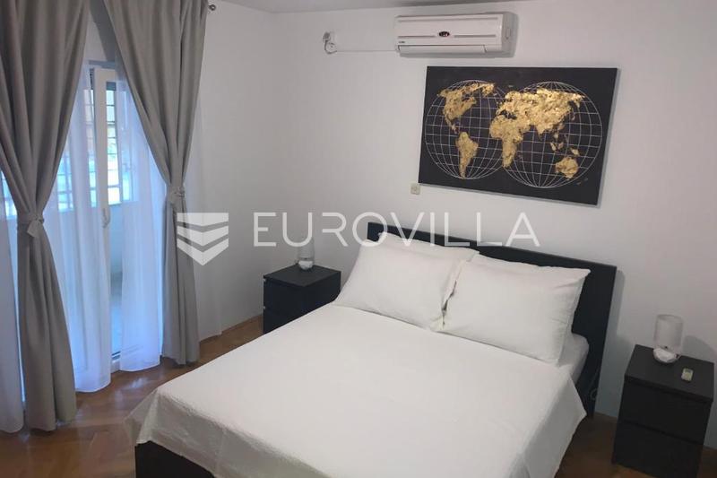 Trogir, ready-to-move-in one-bedroom apartment in the second row from the sea - 3