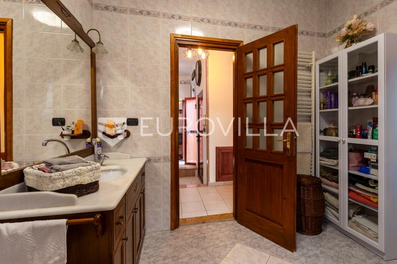 Pula, Kastanjer, Stanovanje s prostorno teraso velikosti 24 m² - 9