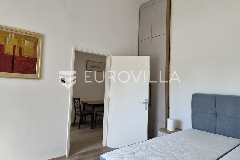 Zagreb, Center, Dalmatinska ulica, dvosobno stanovanje 86 m², drugo nadstropje - 17