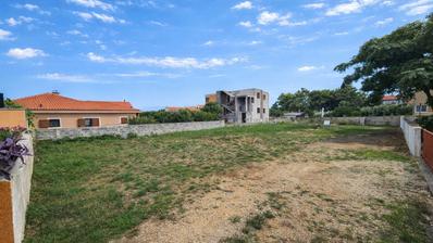Zadar, Vrsi Mulo, byggegrund med stort potentiale, 250 m fra havet