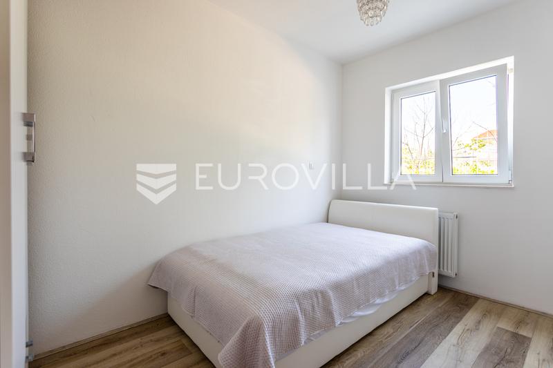 Split, Kamen, samostojeća kuća ukupne bruto površine 492 m² - 19