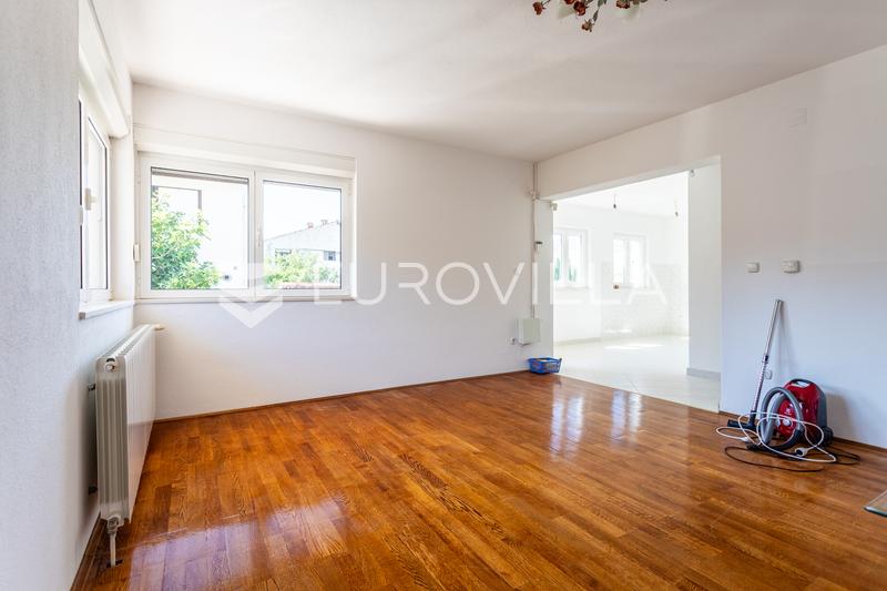 Split, Kamen, samostojeća kuća ukupne bruto površine 492 m² - 27