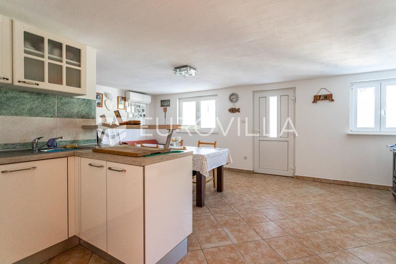 Split, Kamen, samostojeća kuća ukupne bruto površine 492 m² - 29