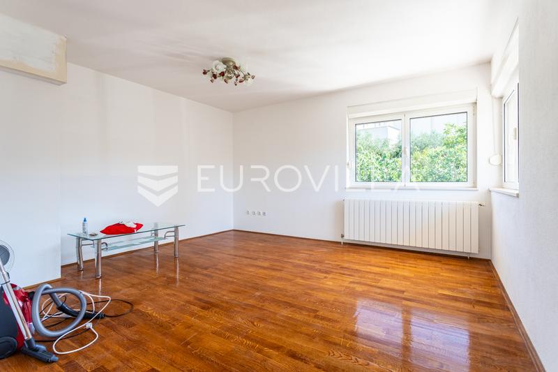 Split, Kamen, samostojeća kuća ukupne bruto površine 492 m² - 26