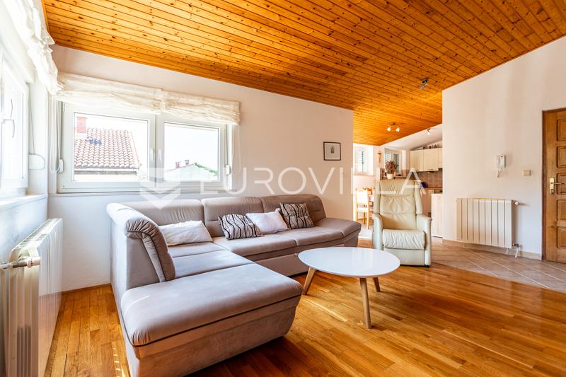Split, Kamen, samostojeća kuća ukupne bruto površine 492 m² - 9