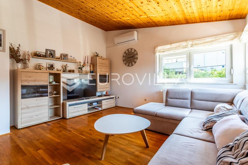 Split, Kamen, samostojeća kuća ukupne bruto površine 492 m² - 7