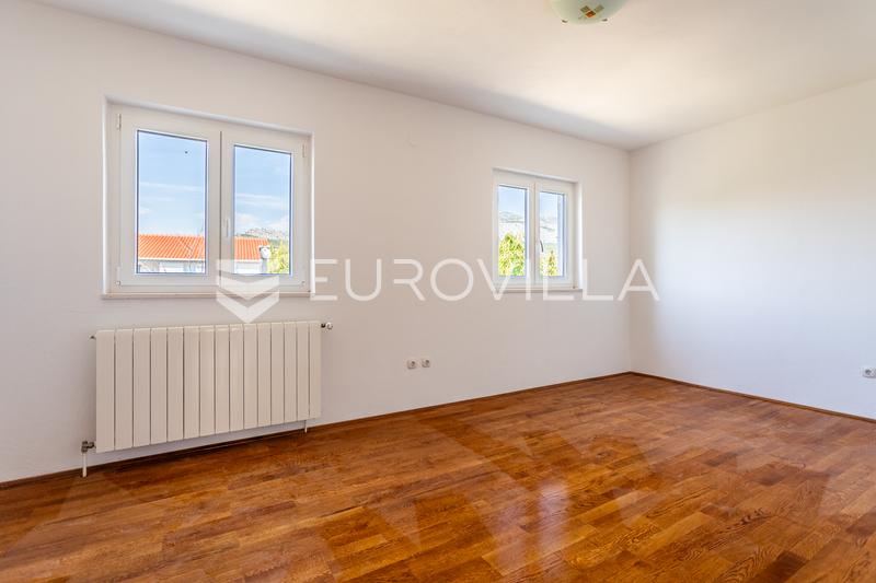 Split, Kamen, samostojeća kuća ukupne bruto površine 492 m² - 14