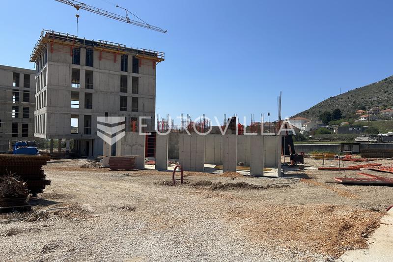 Trogir, Seget Donji, two-bedroom apartment on the first floor, net usable area 90 m² - S3 - D - 10