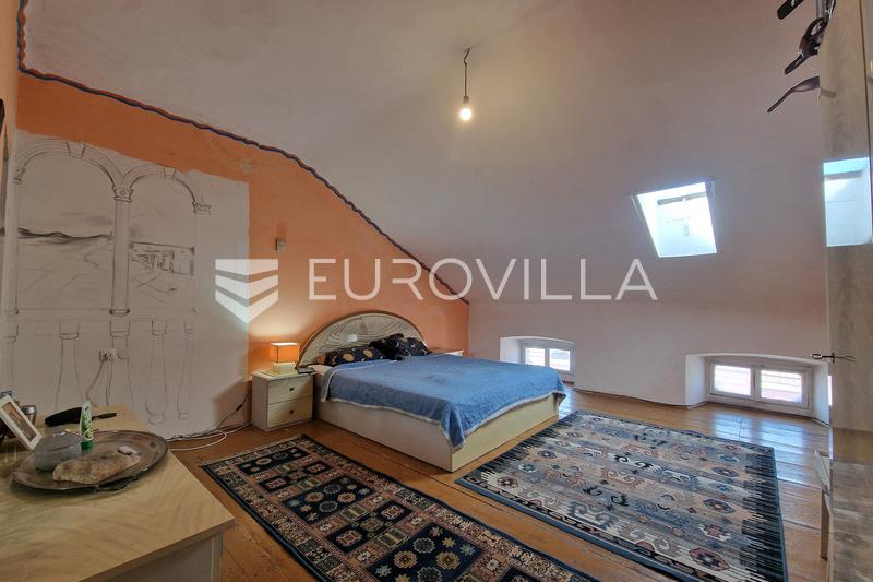 Pula, Stan 115 m² u centru s pogledom na Arenu i more u neposrednoj blizini - 30