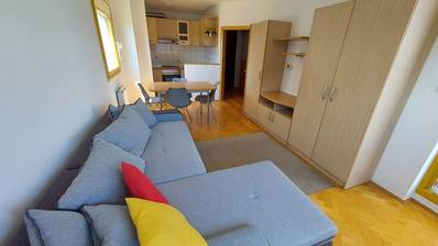 Zagabria, Ravnice, confortevole monolocale di 50 m²