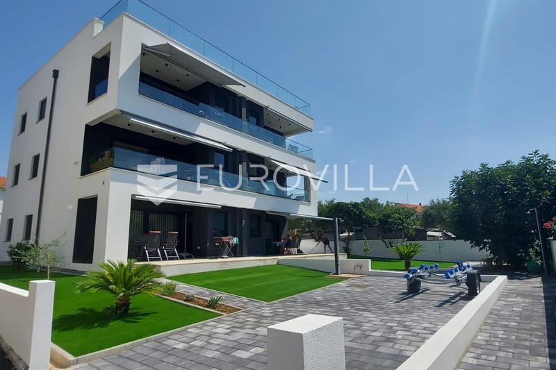 Sveti Filip i Jakov, Luxury Duplex Penthouse with Jacuzzi, 2nd Row to the Sea - 25