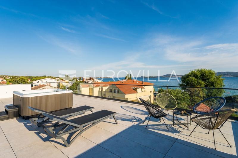 Sveti Filip i Jakov, Luxury Duplex Penthouse with Jacuzzi, 2nd Row to the Sea - 20