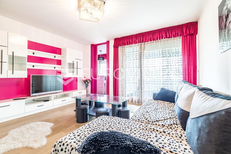 Záhřeb, Donja Kustošija, třípokojový byt s lodžií 80 m² - 2