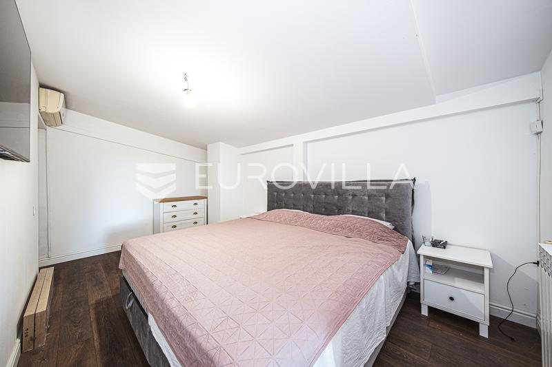 Zagreb, Stenjevec, Einfamilienhaus mit zwei separaten Wohnungen, mit einer Nettowohnfläche von 192 m². - 11