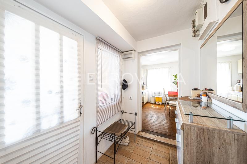 Zagreb, Stenjevec, Einfamilienhaus mit zwei separaten Wohnungen, mit einer Nettowohnfläche von 192 m². - 18