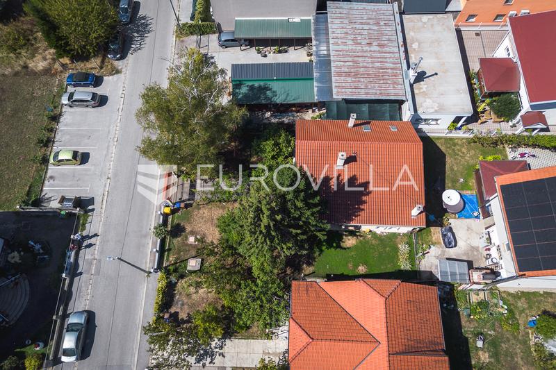 Zagreb, Stenjevec, Einfamilienhaus mit zwei separaten Wohnungen, mit einer Nettowohnfläche von 192 m². - 26