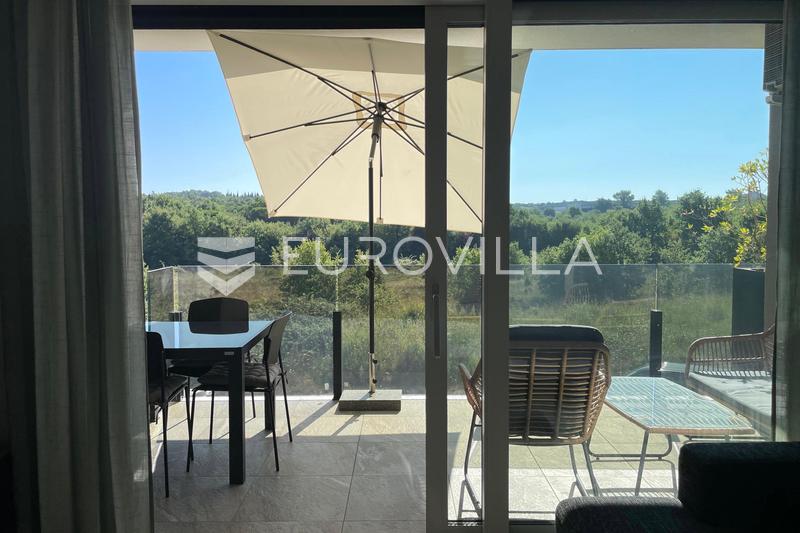 Istra, Poreč, oddaja moderno enosobno stanovanje 46 m² s parkirnim mestom in teraso - 12