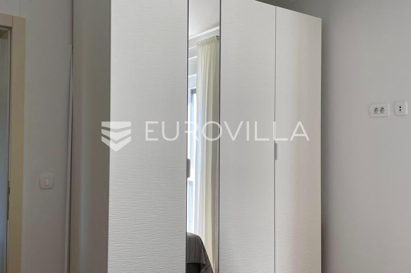 Istra, Poreč, oddaja moderno enosobno stanovanje 46 m² s parkirnim mestom in teraso - 9