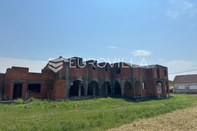 Pozega, Alaginci, Ruim Huis in Aanbouw, Kans voor een Droom Gezinswoning - 5