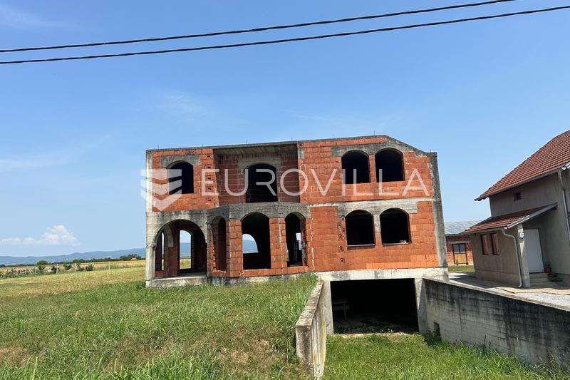 Pozega, Alaginci, Ruim Huis in Aanbouw, Kans voor een Droom Gezinswoning - 2