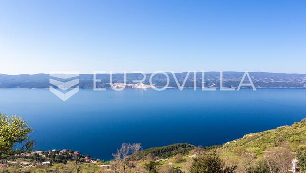 Omiš, Lokva Rogoznica, atraktivno građevinsko zemljište površine 486 m²