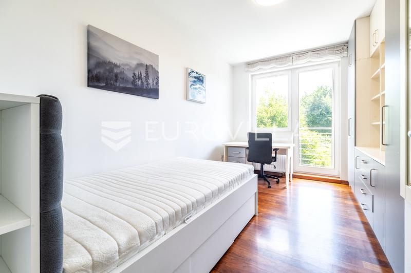 Zagreb, Srebrnjak, romslig fire-roms leilighet 139 m², terrasse, 2 parkeringsplasser, bod - 10