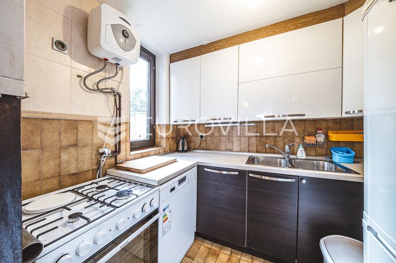 Zagreb, Ksaver, three-story apartment 100 m² garage and storage room 20 m², total 127 m²