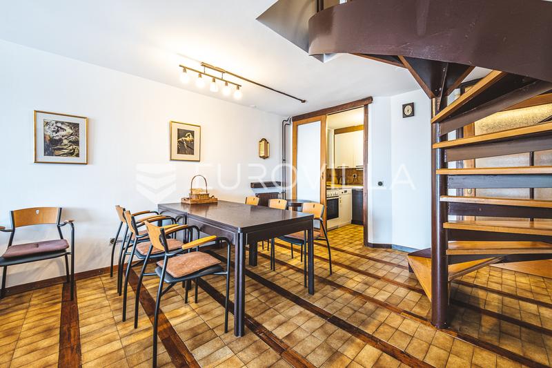 Zagreb, Ksaver, three-story apartment 100 m² garage and storage room 20 m², total 127 m²