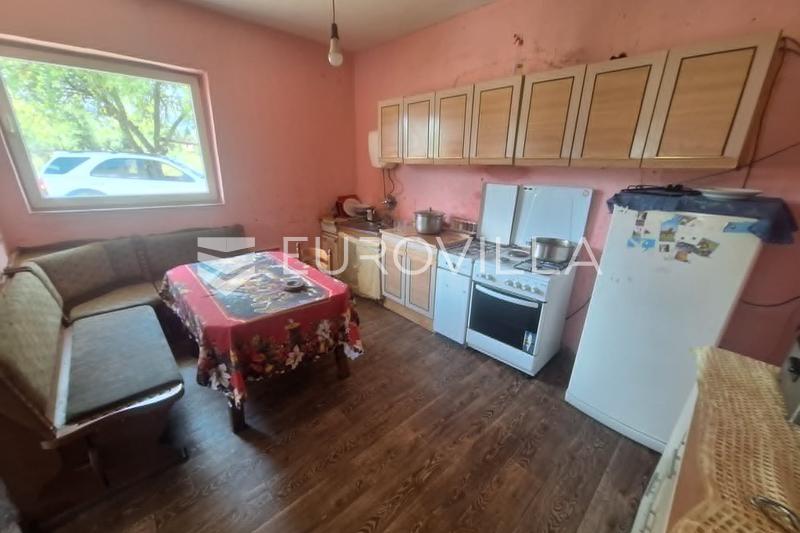 Plaski, hus 320 m², energirenoveret, rolig beliggenhed - 6
