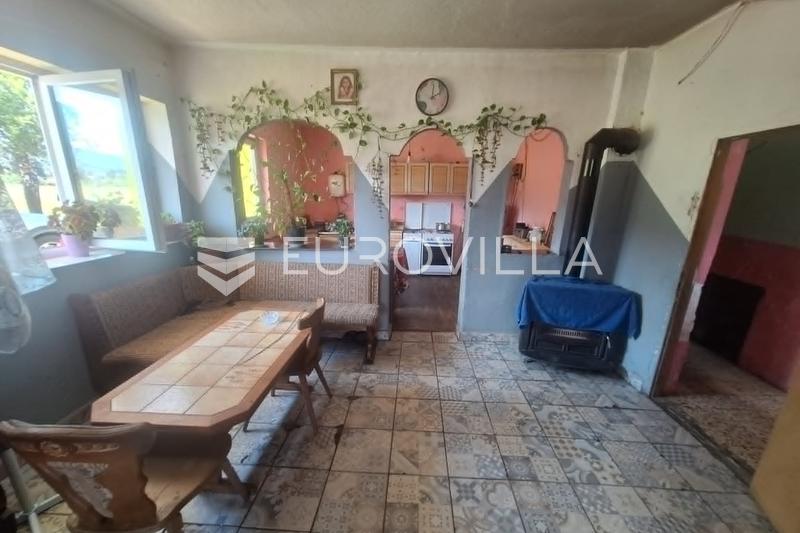 Plaski, hus 320 m², energirenoveret, rolig beliggenhed - 5