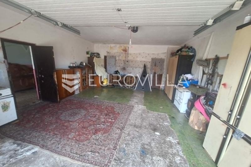 Plaski, hus 320 m², energirenoveret, rolig beliggenhed - 7