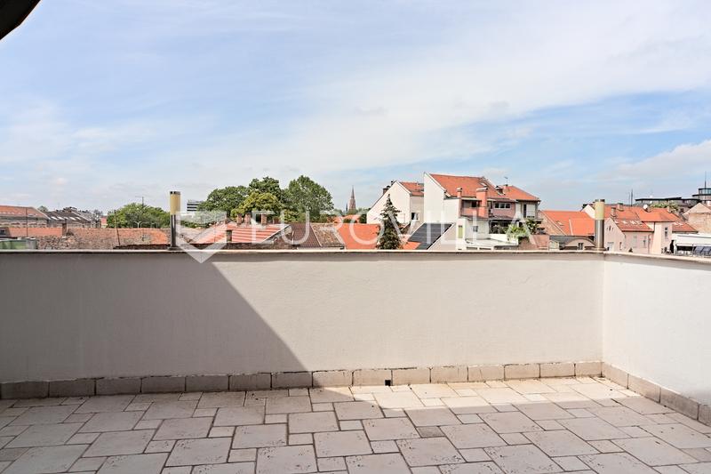 Osijek, Upper Town, a spacious two-level apartment - 28