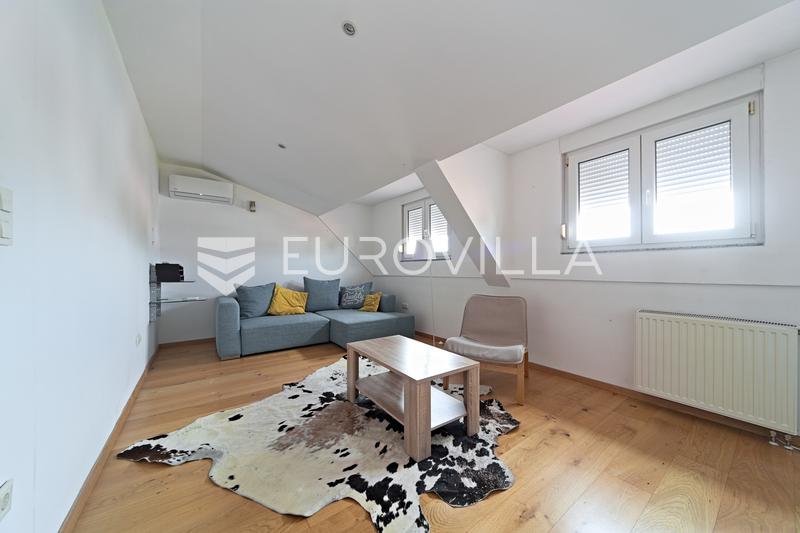 Osijek, Upper Town, a spacious two-level apartment - 22