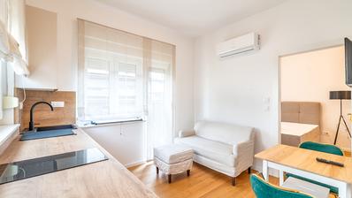 Zagreb, Ravnice, prekrasan dvosoban stan 30 m² PRVI NAJAM