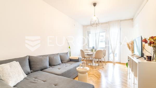 Zagreb, Maksimir, functional onebedroom apartment parking space, 51 m²