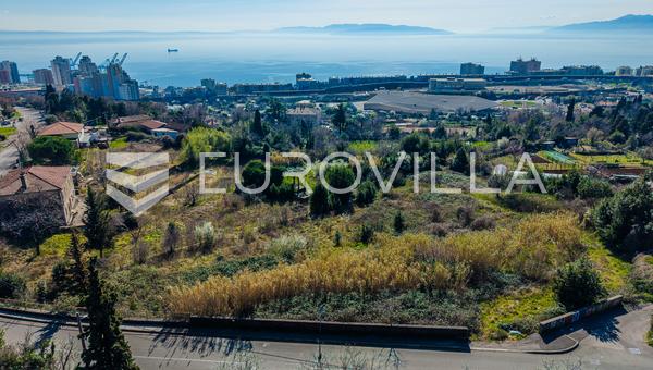 Rijeka, Rujevica, toplam 5882 m² alana sahip, açık deniz manzaralı arsa