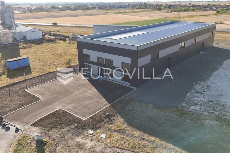 Županja, Gradište Industrijska hala 1.200 m², proizvodna hala s uredima i smještajem za radnike - 1
