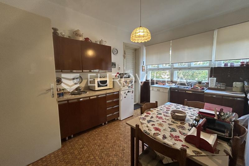 Split, Lovret, Zweizimmerwohnung in der Gunduliceva-Straße - 88,69 m² - 18