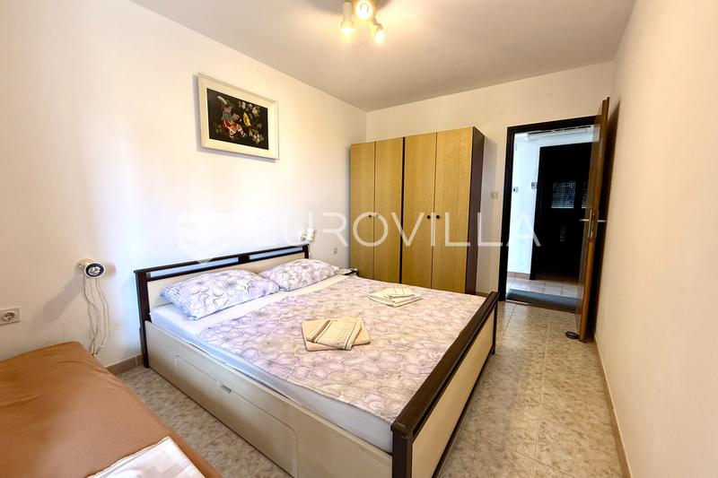 Medulin, Kuća sa tri apartmana i pogledom na more - 7