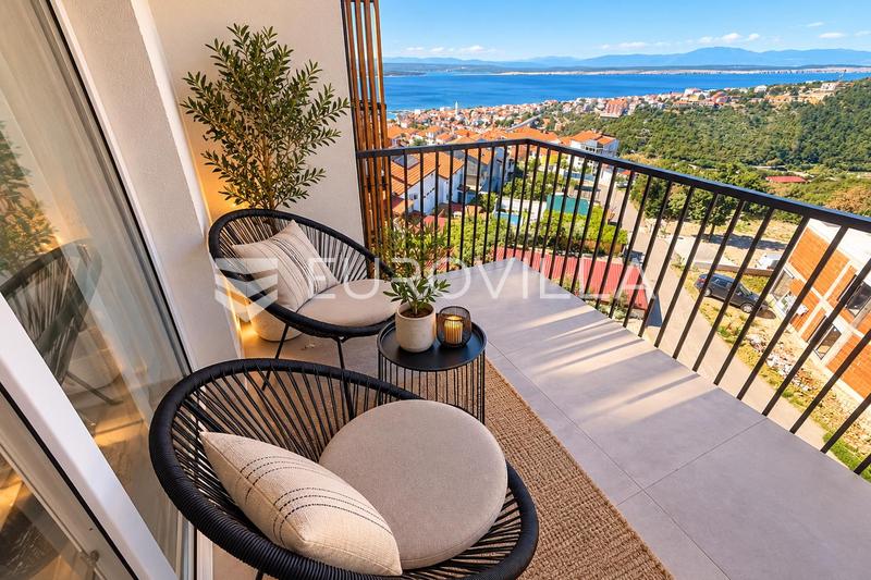 Crikvenica, hus med 4 lejligheder, swimmingpool og havudsigt, 212 m² - 4