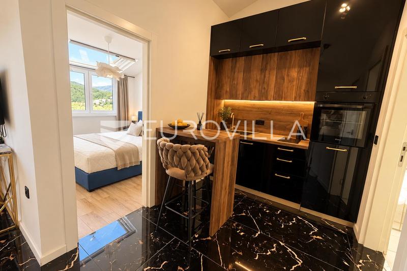 Crikvenica, hus med 4 lejligheder, swimmingpool og havudsigt, 212 m² - 5