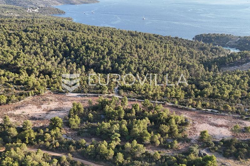 Sutivan, Brač Island, 25,800 m² agricultural land with sea views - 3