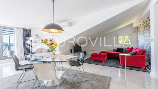 Dugi Rat, Jesenice, penthouse s pogledom na more