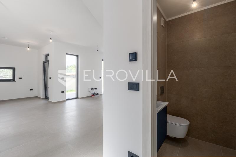 Medulin - casa dúplex B de calidad y moderna, con piscina climatizada de 30 m² y garaje, 146 m² - 7