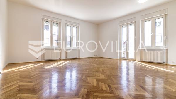 Bosanska street, apartment/office with terrace and garage