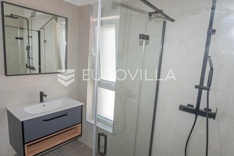 Vodice, moderne hus med swimmingpool og privat have, C1 - 15