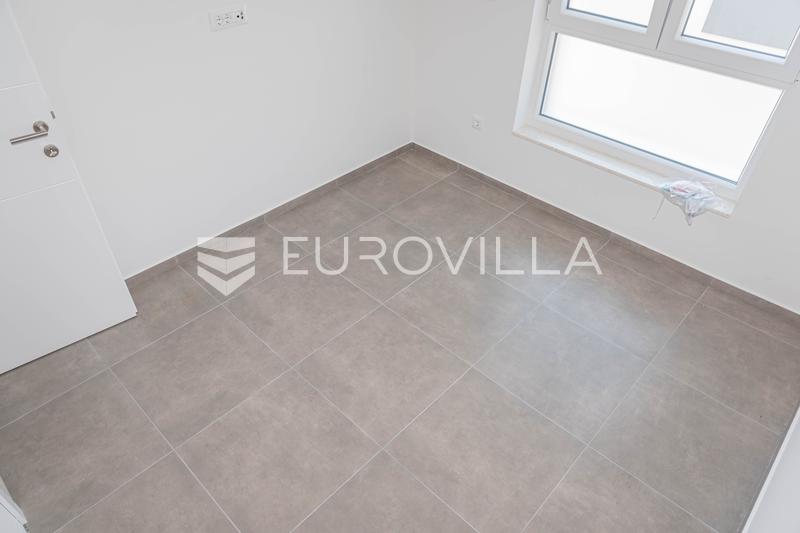Vodice, moderne hus med swimmingpool og privat have, C1 - 18