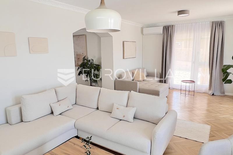 Sibenik, Brodarica, villa única situada en primera línea de mar - 9