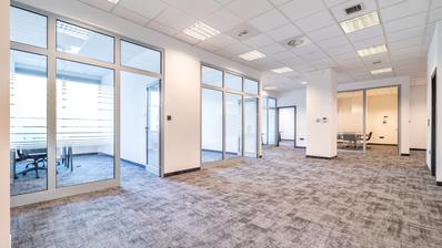Zagreb, Radnicka, iş bölgesinin merkezi, 191 m²'lik işyeri 1. katta